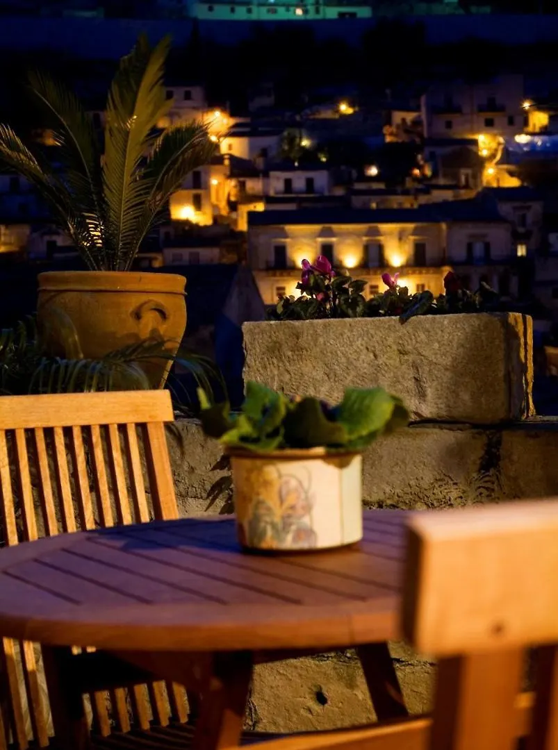 Le Lumie Hotel Modica 0*,